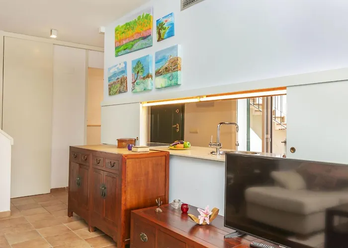 Tiana By Interhome 또사데마르