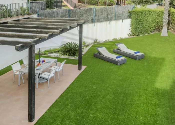 펜션 Tiana By Interhome 또사데마르